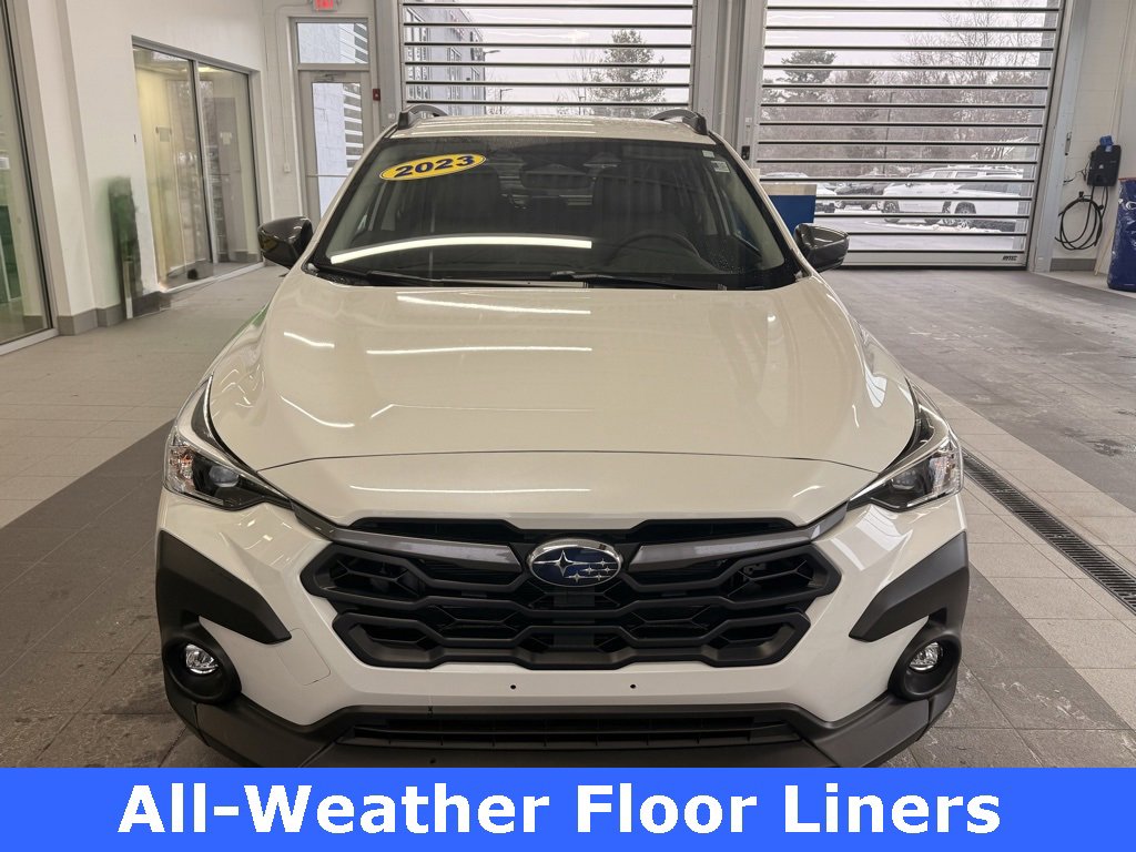 Used 2024 Subaru Crosstrek 2.0i Premium w/ Popular Package #4 image 2