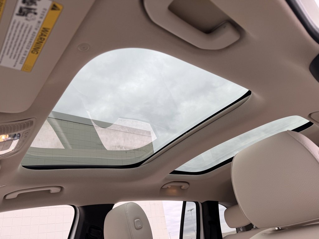 Used 2023 Mercedes-Benz GLB 250 4MATIC image 24