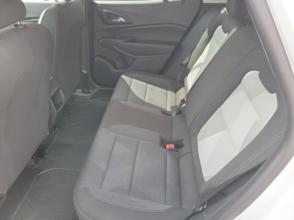Certified 2024 Chevrolet Trax LS w/ LS Convenience Package FWD image 13