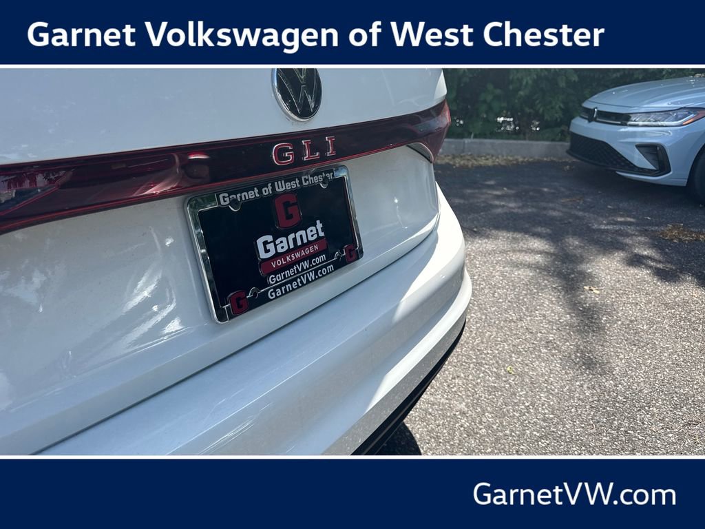 New 2026 Volkswagen Jetta GLI Autobahn FWD image 28