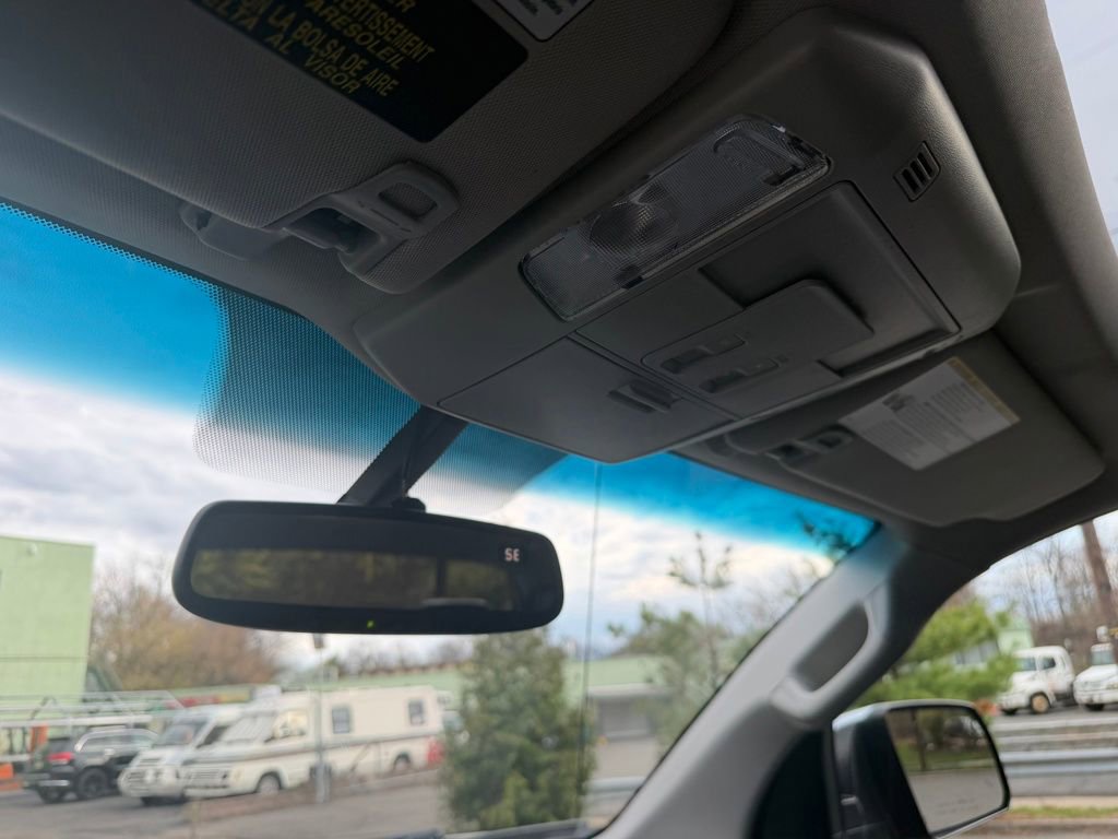 Used 2017 Toyota Tundra Limited w/ Limited Premium Package AWD/4WD image 21