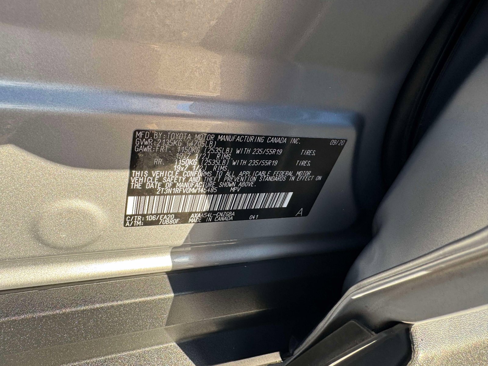 Certified 2021 Toyota RAV4 Limited w/ Limited Grade Weather Package AWD/4WD image 19