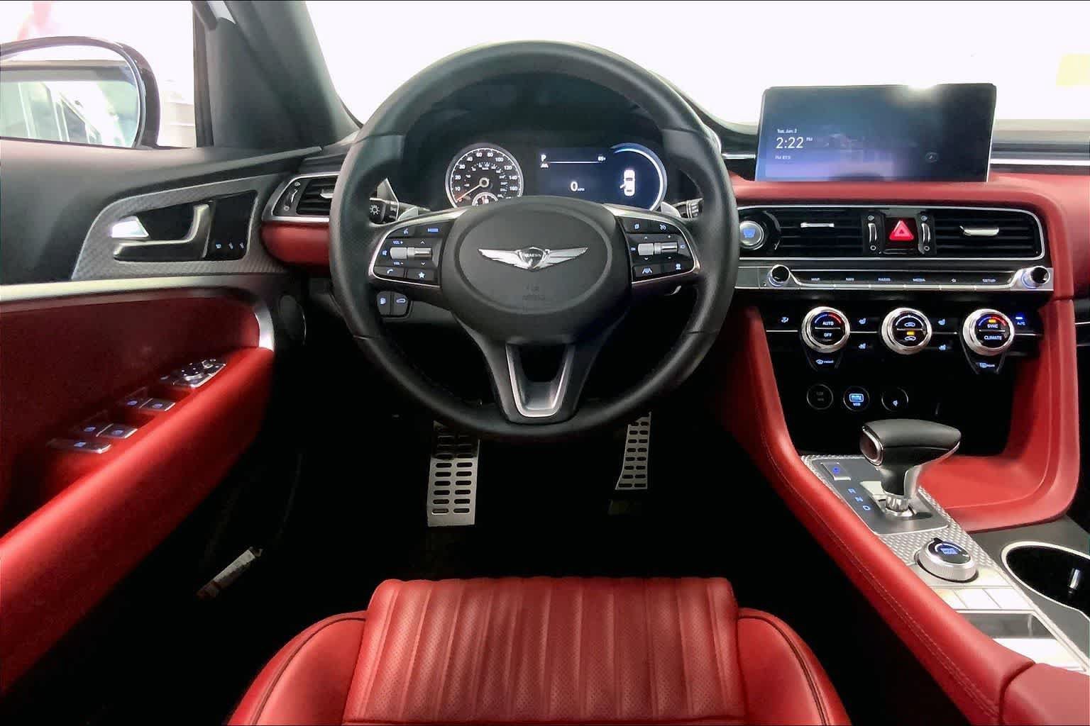 Used 2023 Genesis G70 2.0T w/ Sport Prestige Package RWD image 13