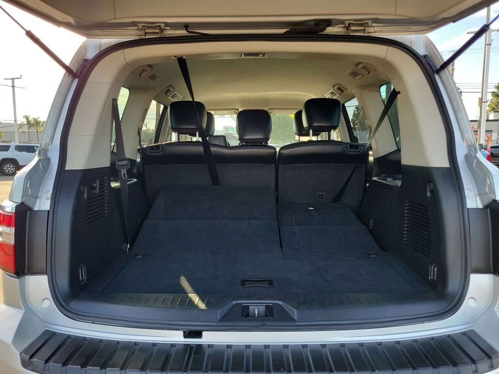 Used 2023 Nissan Armada SV image 25