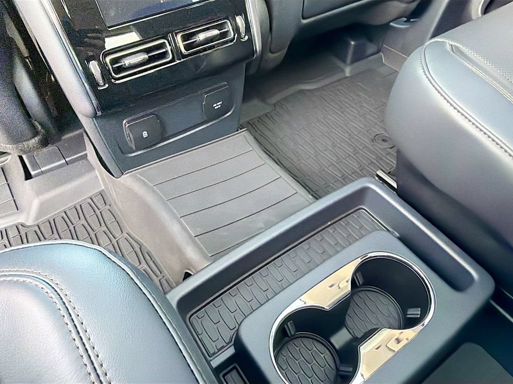 New 2026 Lincoln Aviator Reserve AWD/4WD image 29