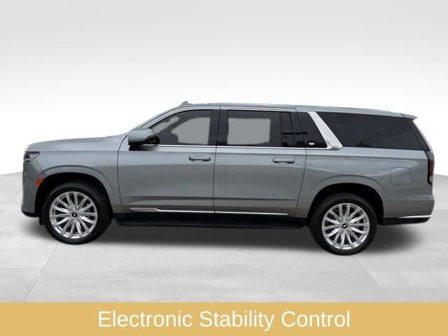 Used 2024 Cadillac Escalade ESV Luxury image 6