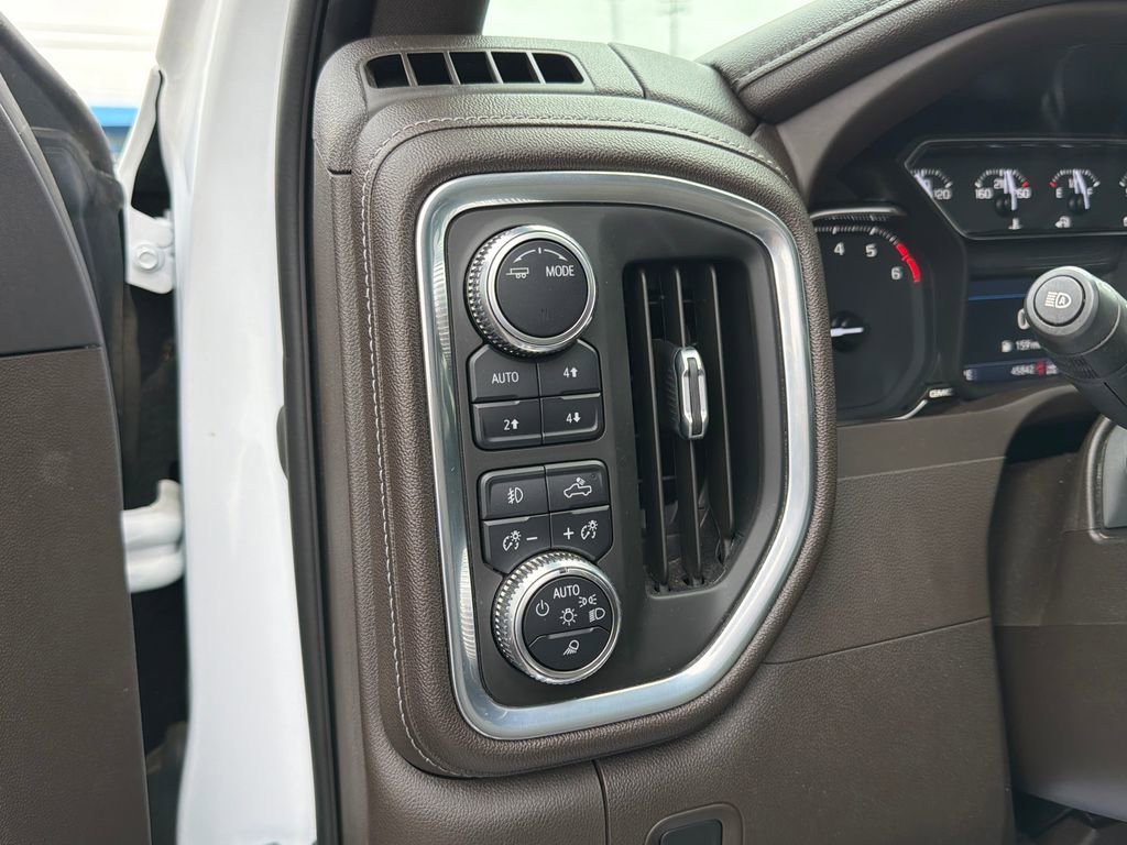 Used 2022 GMC Sierra 1500 SLT image 18