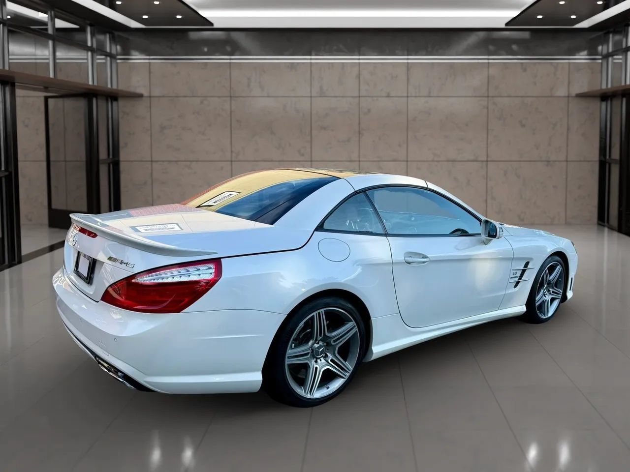 Used 2013 Mercedes-Benz SL 63 AMG image 12
