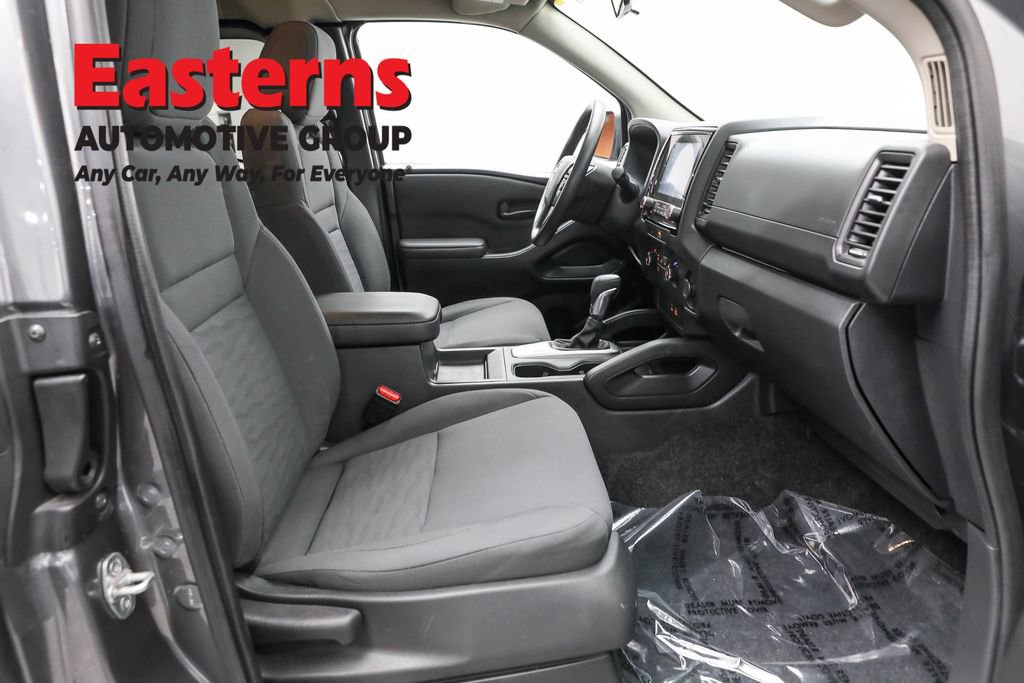 Used 2022 Nissan Frontier S RWD image 22
