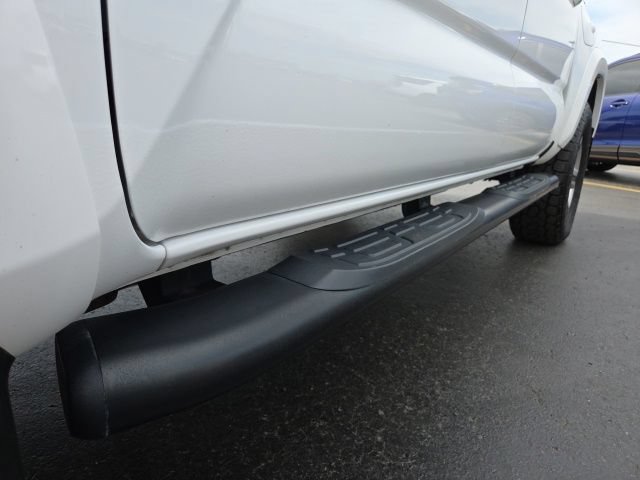 Used 2017 Toyota Tacoma Limited w/ Tow Package AWD/4WD image 28
