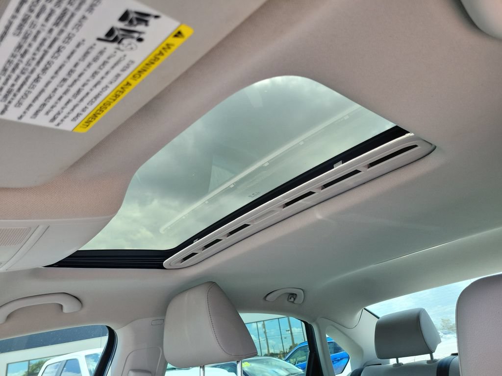Used 2019 Volkswagen Passat 2.0T Wolfsburg w/ Wheels & Sunroof Package FWD image 33