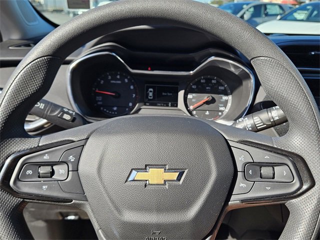Used 2023 Chevrolet TrailBlazer LT w/ Convenience Package image 23