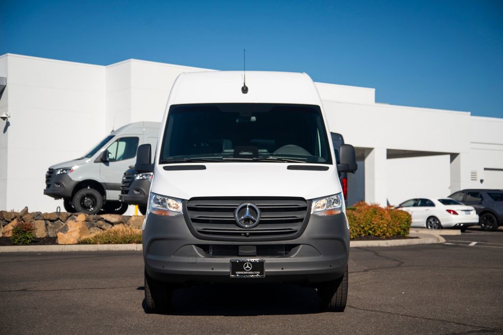 New 2026 Mercedes-Benz Sprinter 2500 image 2