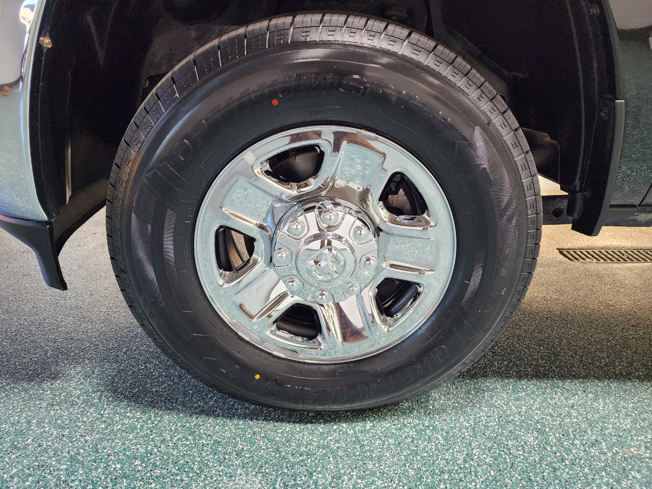 Used 2024 RAM 3500 Tradesman w/ Towing Technology Group image 12