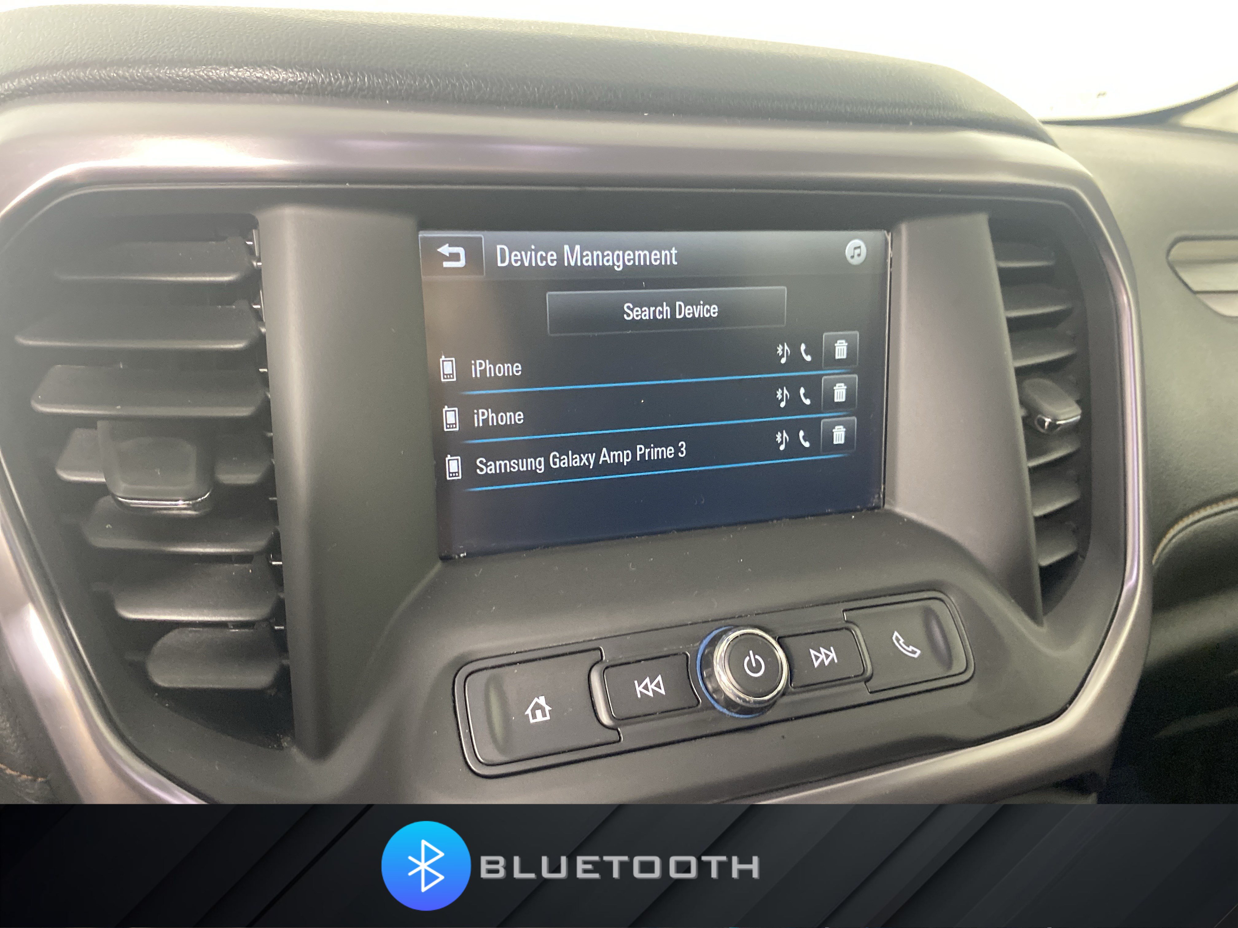 Used 2017 GMC Acadia SLE w/ Driver Alert Package I AWD/4WD image 2