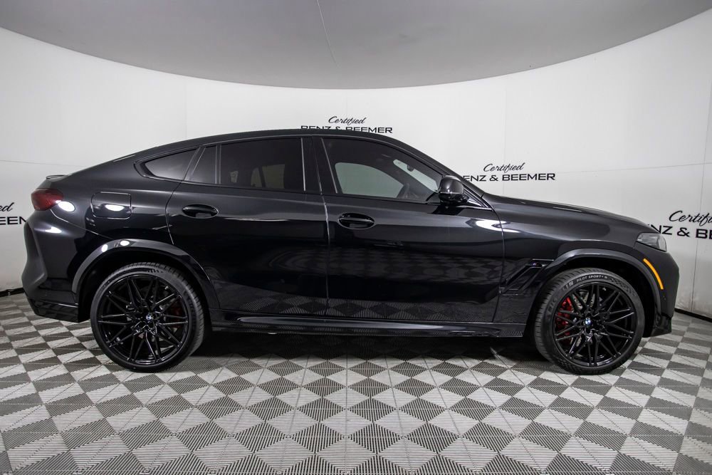 Used 2026 BMW X6 M Competition w/ Executive Package image 13