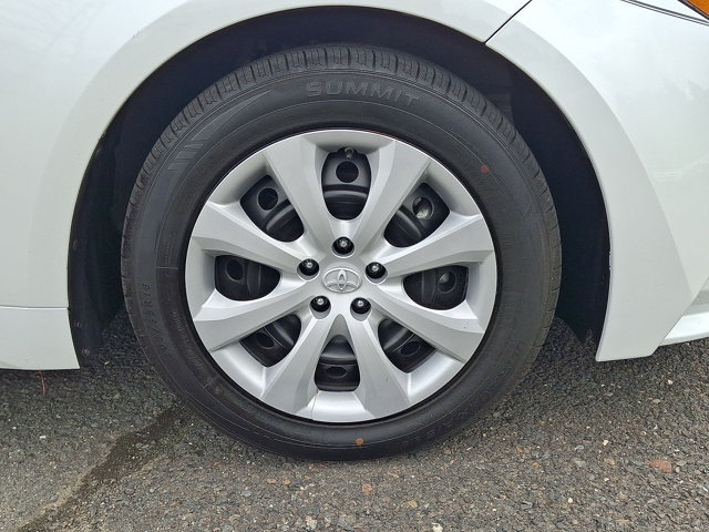 Certified 2023 Toyota Corolla LE FWD image 28