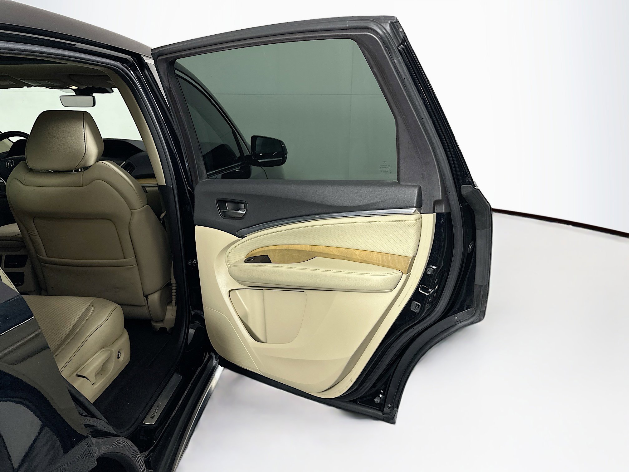 Used 2019 Acura MDX FWD w/ Technology Package image 32