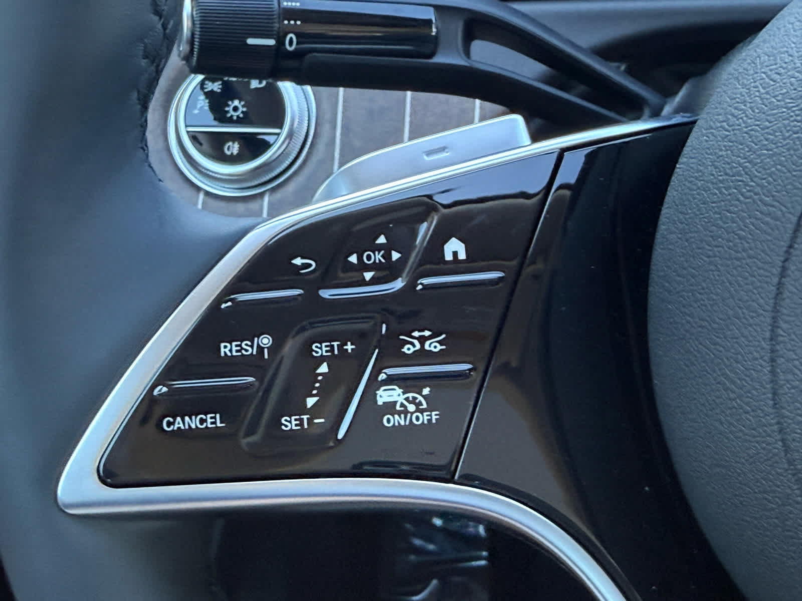 Certified 2026 Mercedes-Benz E 350 4MATIC Sedan image 22