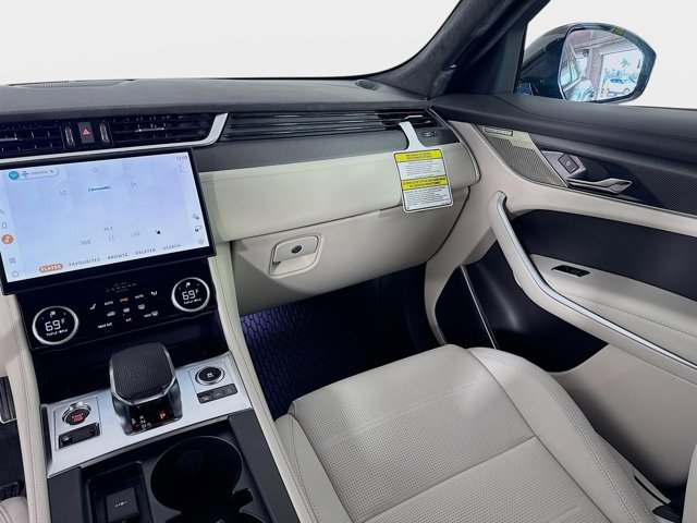 New 2026 Jaguar F-PACE SVR image 26