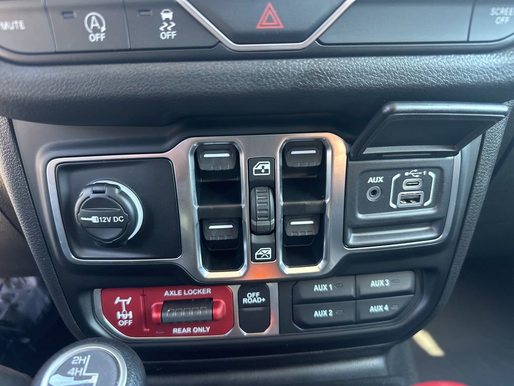 New 2025 Jeep Wrangler Willys image 18