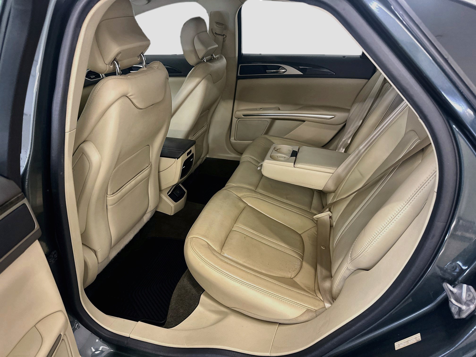 Used 2015 Lincoln MKZ w/ Equipment Group 102A Reserve FWD image 29