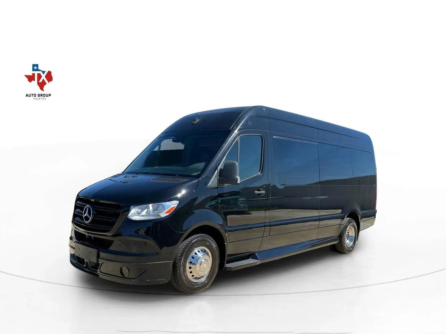 Used 2023 Mercedes-Benz Sprinter 3500 image 6