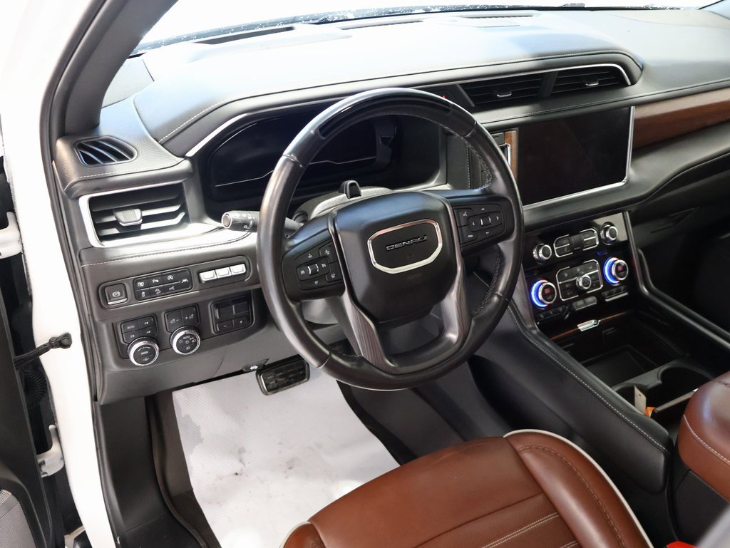 Certified 2023 GMC Yukon Denali Ultimate image 26