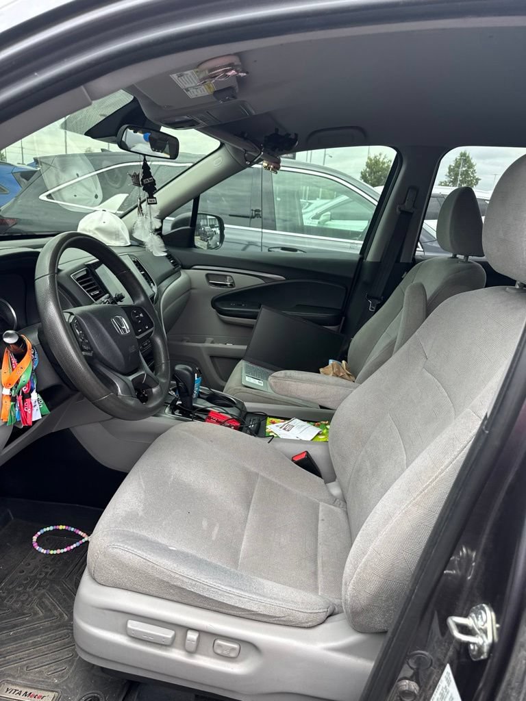 Used 2020 Honda Pilot EX image 3