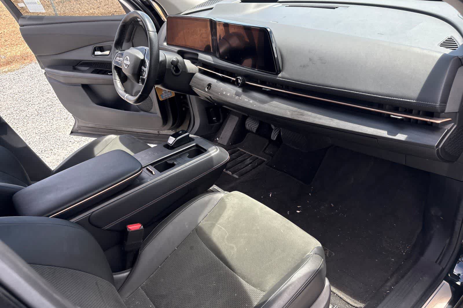 Used 2024 Nissan Ariya FWD image 18