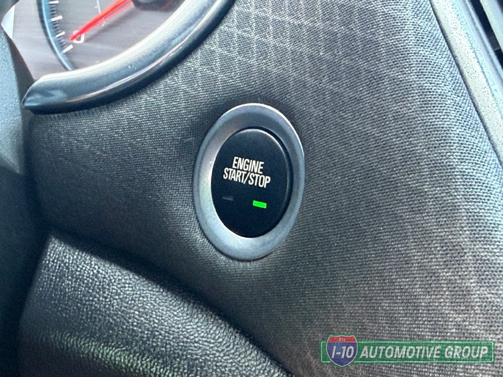 Used 2018 Chevrolet Malibu LT FWD image 27