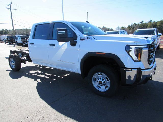 Used 2025 GMC Sierra 2500 Pro w/ Convenience Package image 6