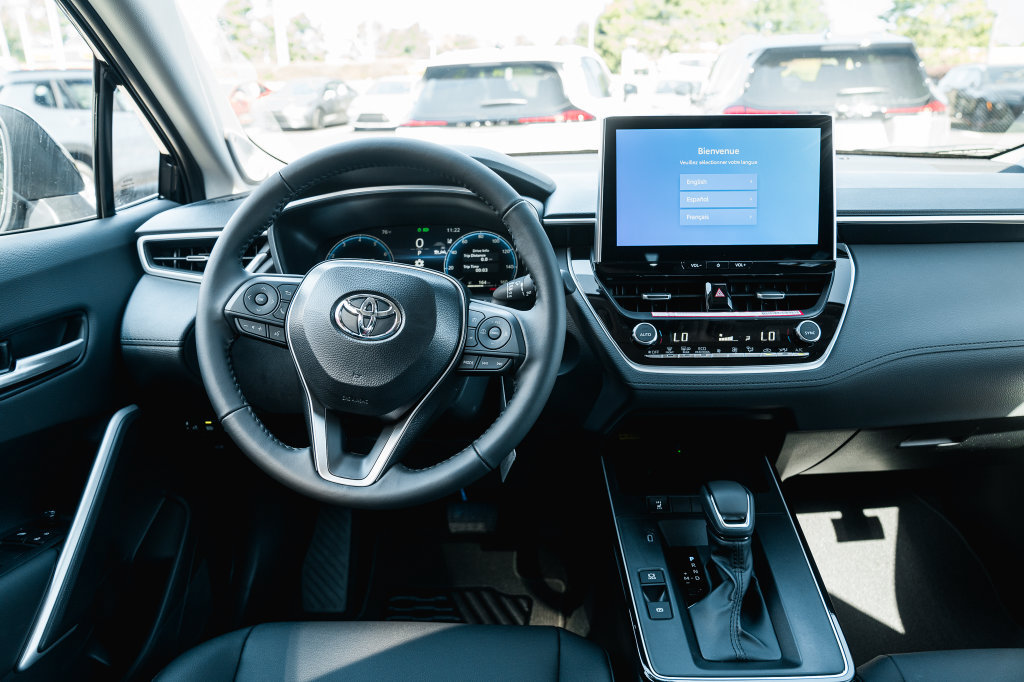 New 2026 Toyota Corolla Cross XLE w/ Convenience Package FWD image 13