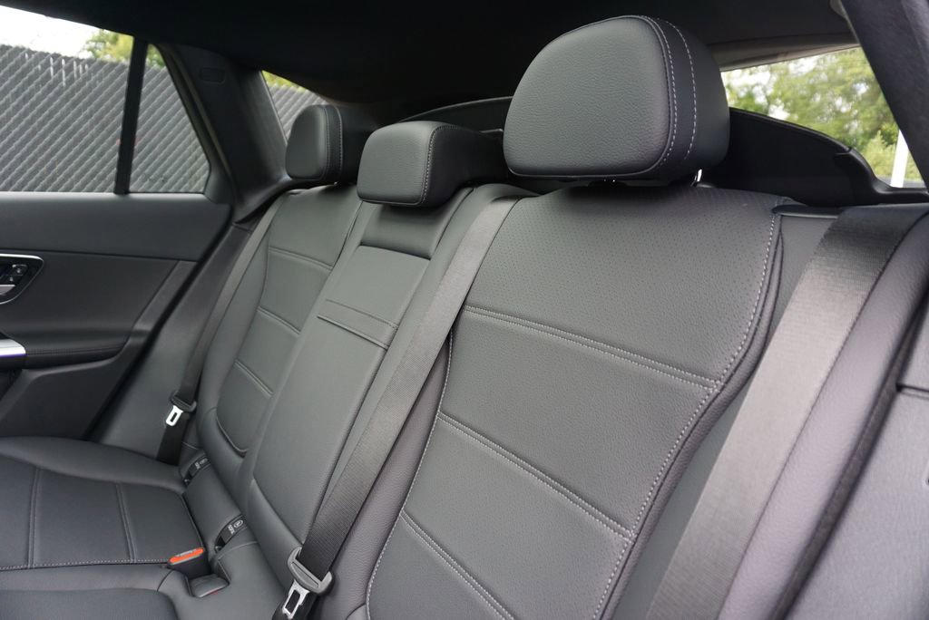 New 2026 Mercedes-Benz GLC 300 4MATIC image 46