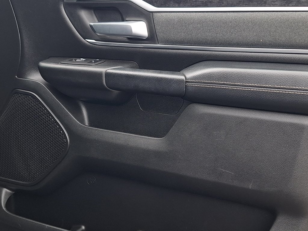 Used 2022 RAM 1500 Big Horn AWD/4WD image 28