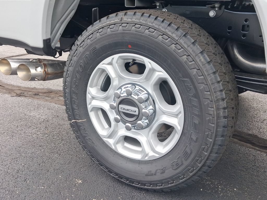 New 2026 Ford F250 XLT w/ XLT Premium Package AWD/4WD image 23
