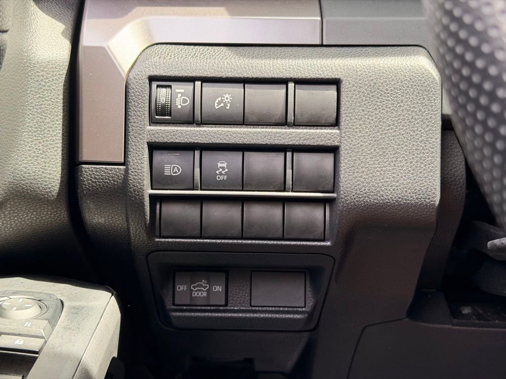Used 2024 Toyota Tacoma SR5 RWD image 26