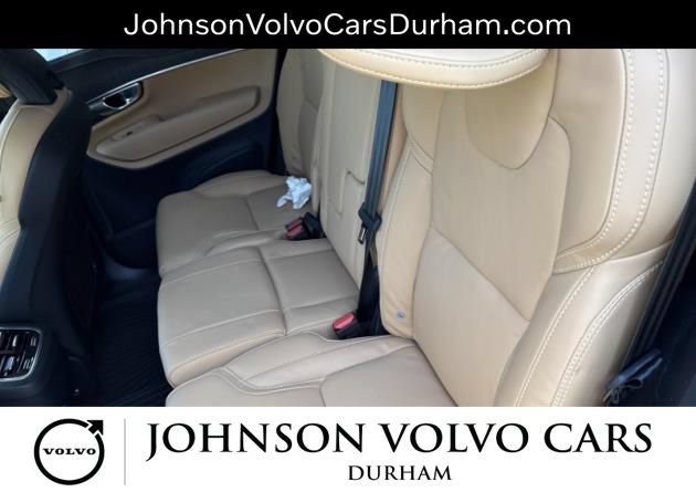 Used 2024 Volvo XC90 B6 Ultimate w/ Protection Package AWD/4WD image 11