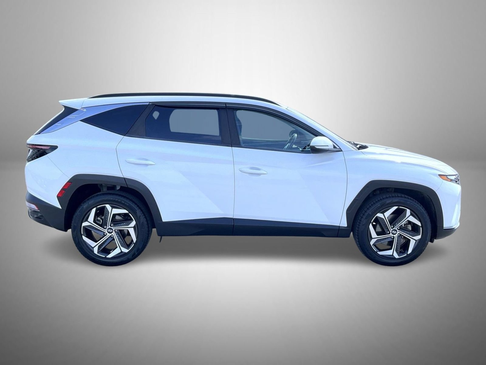 Used 2022 Hyundai Tucson SEL w/ Convenience Package AWD/4WD image 4