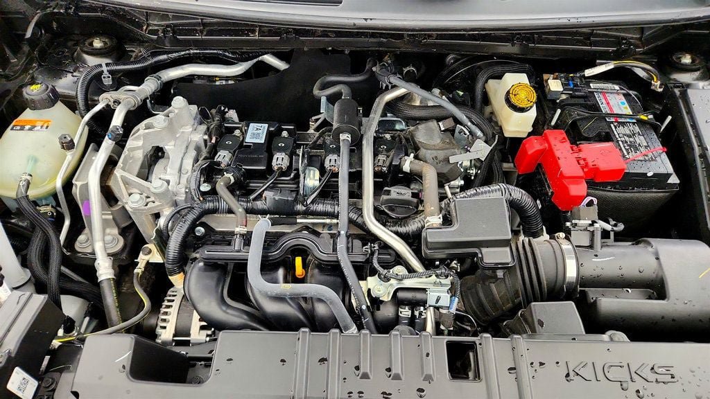 Used 2025 Nissan Kicks SV FWD image 23
