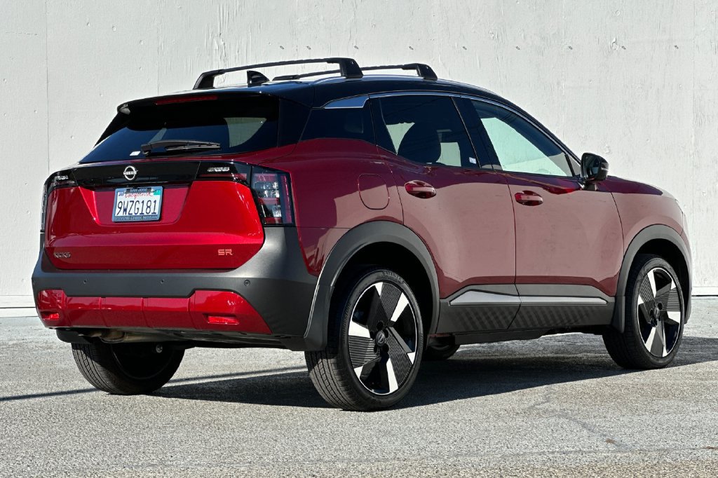 Certified 2025 Nissan Kicks SR w/ Illumination Package FWD image 3