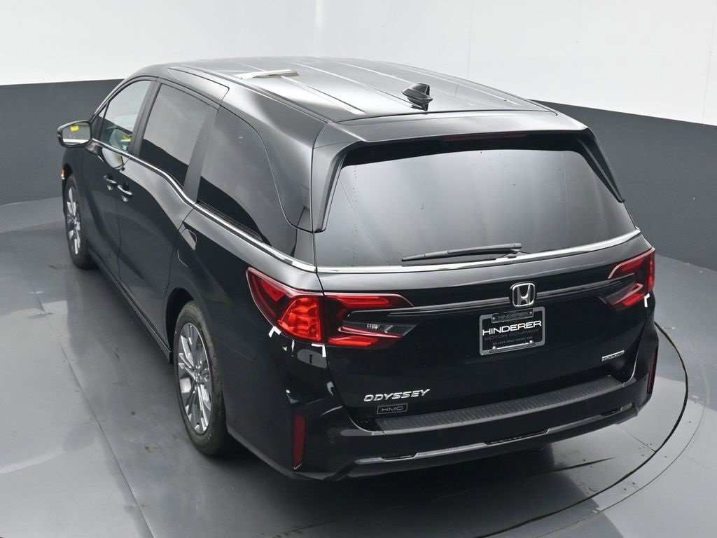 New 2026 Honda Odyssey Touring image 18