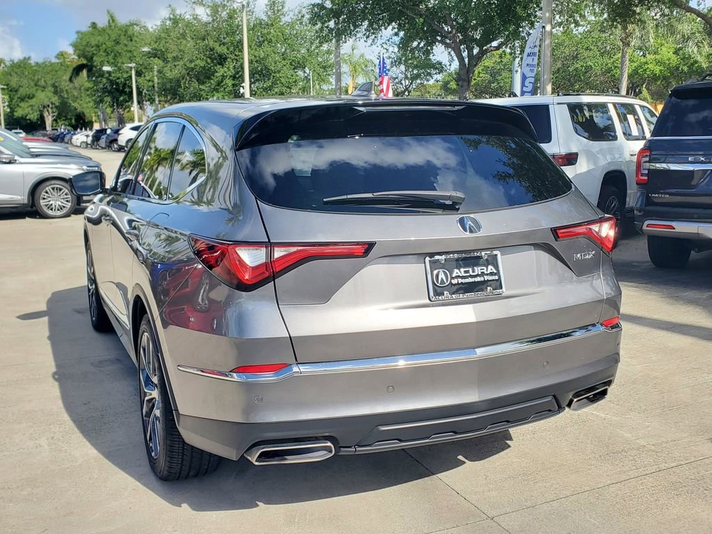 Used 2023 Acura MDX FWD w/ Technology Package image 5