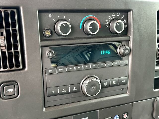 Used 2022 GMC Savana 3500 Extended w/ Driver Convenience Package image 15