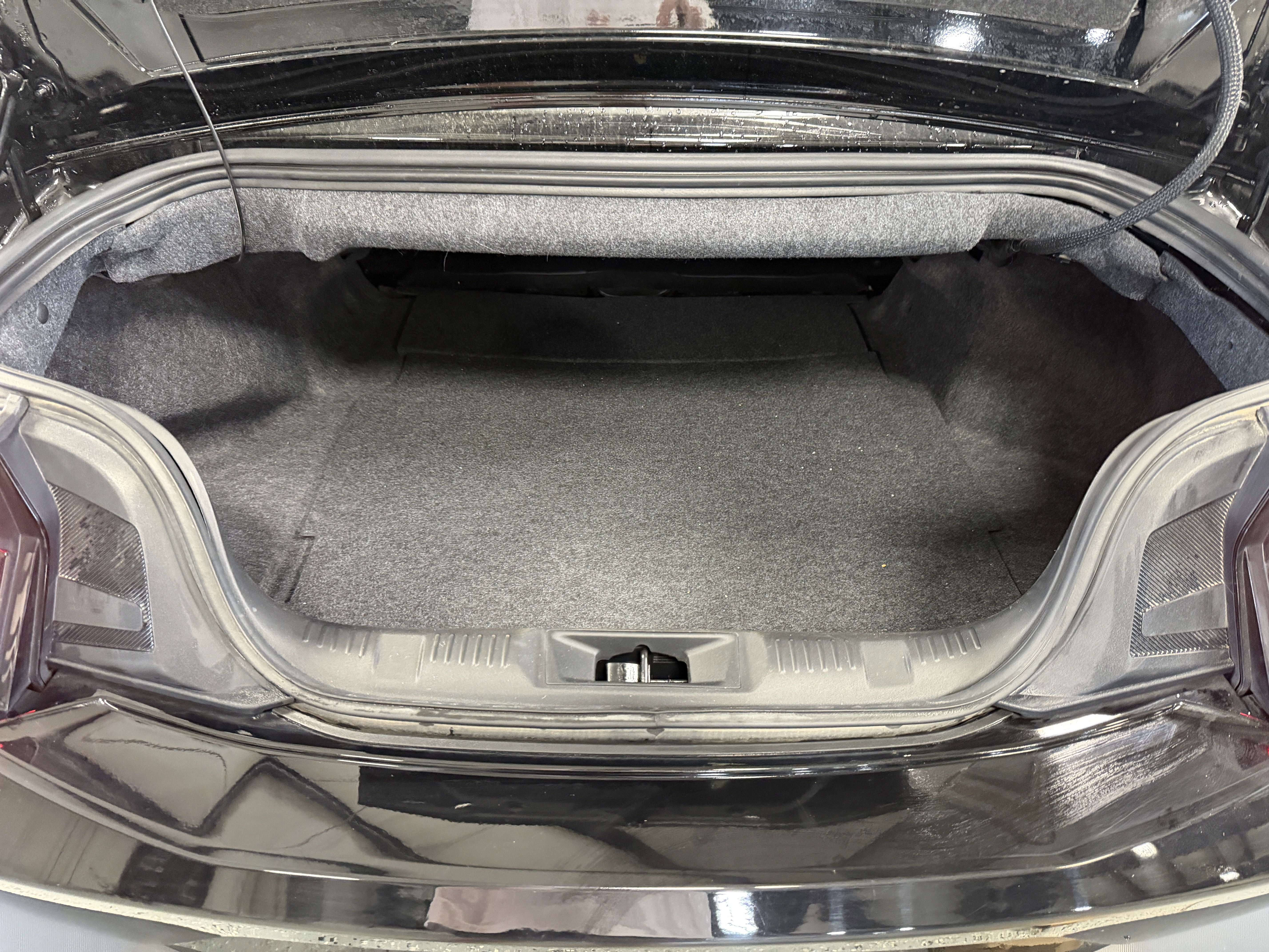 Used 2025 Ford Mustang GT Premium RWD image 24