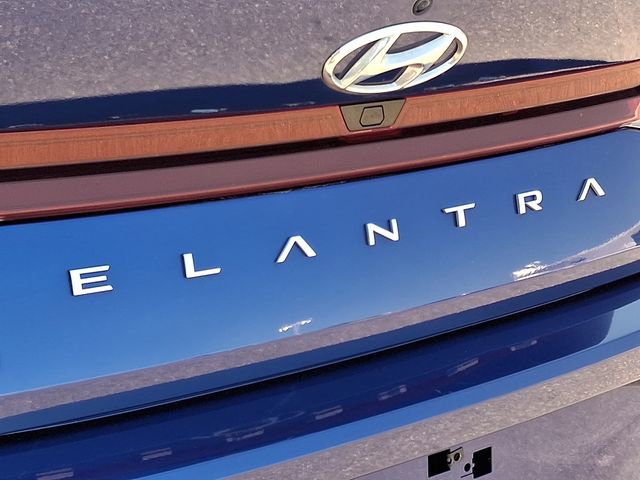 Used 2023 Hyundai Elantra SEL FWD image 30