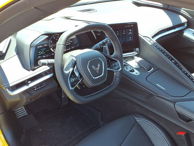 Used 2025 Chevrolet Corvette Stingray Preferred Conv w/ Z51 Performance Package RWD image 6