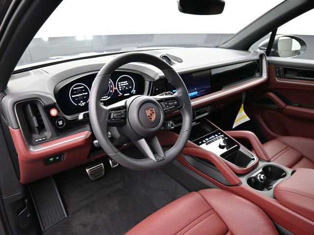 New 2026 Porsche Cayenne S image 4