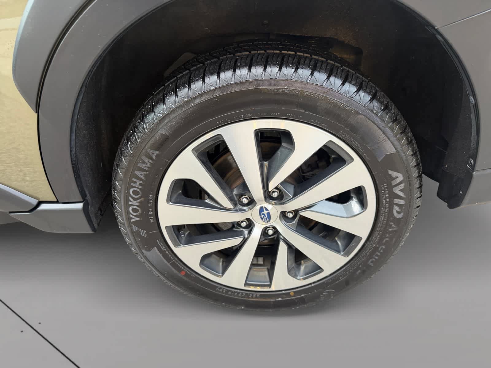 Used 2023 Subaru Outback Premium AWD/4WD image 19