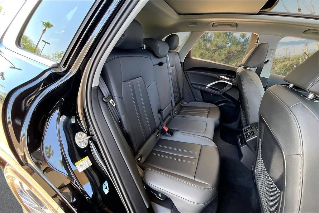 Used 2025 Audi Q5 Premium w/ Convenience Package AWD/4WD image 27